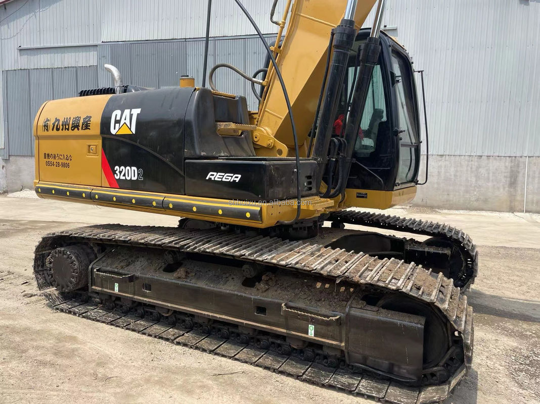 20 tonnes de puissance de creusement élevée utilisée excavateur CAT320D/seconde main